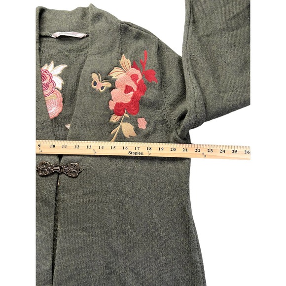 Soft Surroundings Green Embroidered Floral Okata Sweater Cardigan Size Large - Picture 8 of 10